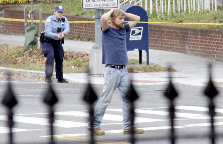 ‘Pizzagate’ gunman killed by police in North Carolina, authorities say