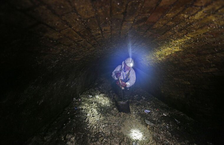 Bryan Adams concert in Australia is canceled after a ‘fatberg’ causes sewage overflow