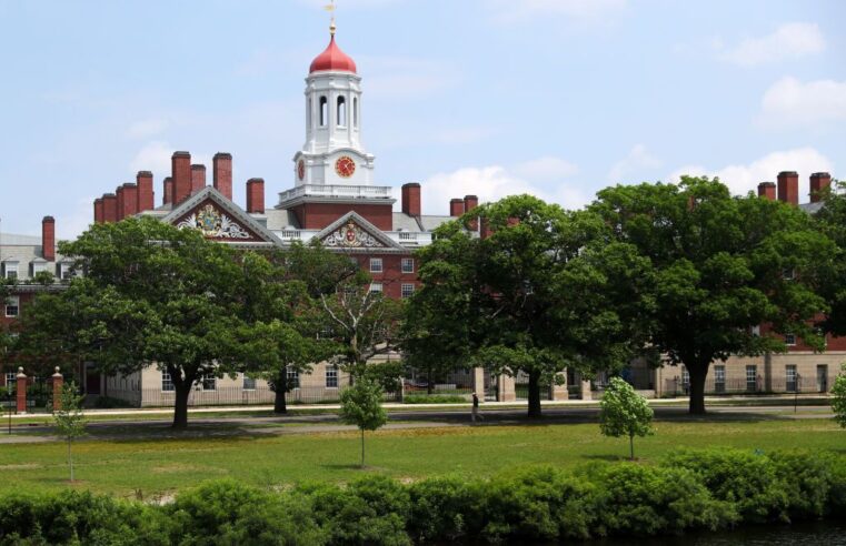 Harvard will be free for students whose families make $100,000 or less